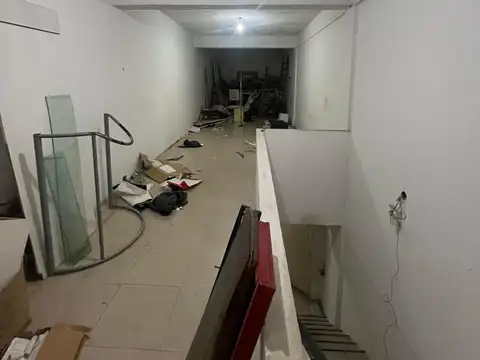 Lavalle 700