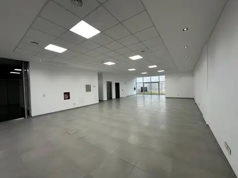 Excelente edificio a estrenar - 1200 m2 - 15 cocheras - Local comercial   Oficinas.