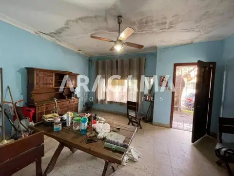 Casa en Venta en Monte Grande, USD 99.000