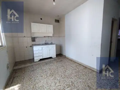 Depto Tipo Casa en Alquiler en Glew, $ 700.000