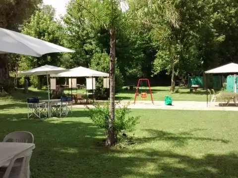 HOSTERIA EN VENTA LOMA VERDE ESCOBAR 4800 MTS