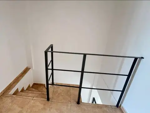 Depto Tipo Casa en Venta 16 años