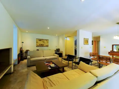 CASA 8 AMB ESCOBAR BARRIO LOS TACOS CON PILETA