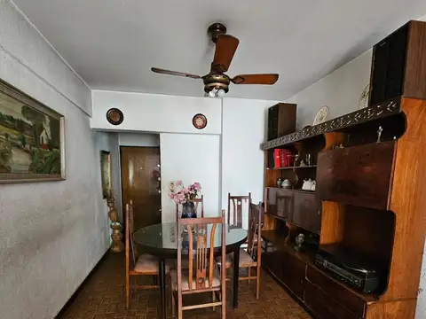 Departamento 5 ambientes con 2 baños