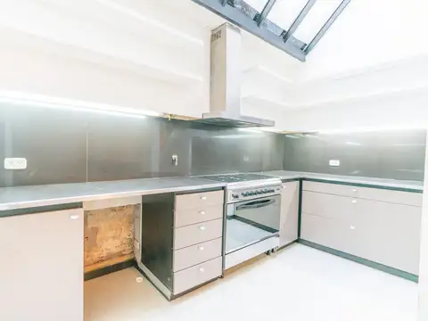 Casa 7 ambientes con 3 baños