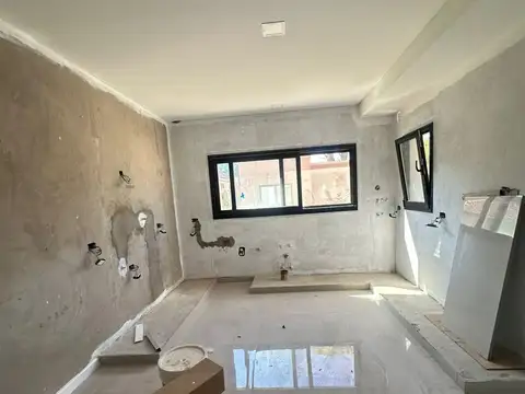 Casa En Venta En Bella Vista En Barrio Con Portón Las Catecas