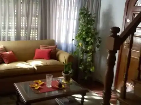 Casa en Venta en Castelar, USD 290.000