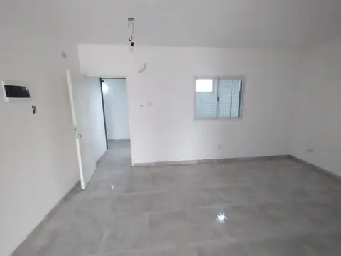 Departamento en Alquiler en Alejandro Korn, $ 370.000