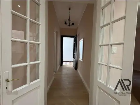 Departamento en Venta de 6 ambientes