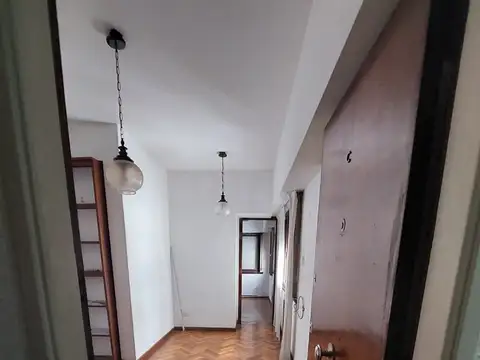 ZUFRIATEGUI 600, Piso 6