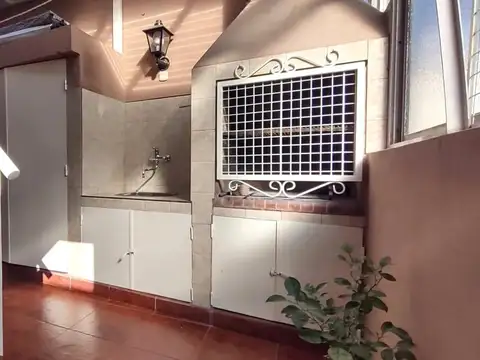 Gran Casa PH 5 Ambientes garaje Terraza Haedo Norte