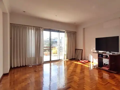 Depto Tipo Casa en Venta de 4 ambientes