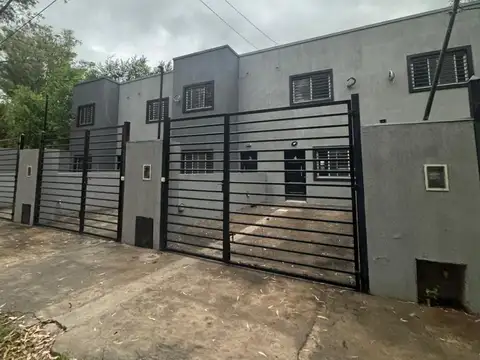 ALQUILER DUPLEX A MEDIA CUADRA DE AVENIDA MILAZZO EN SOURIGUES $650.000