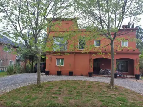 Alquiler Temporal FIESTAS Y ENERO Casa 5 Amb Barrio La Alameda Nordelta Tigre