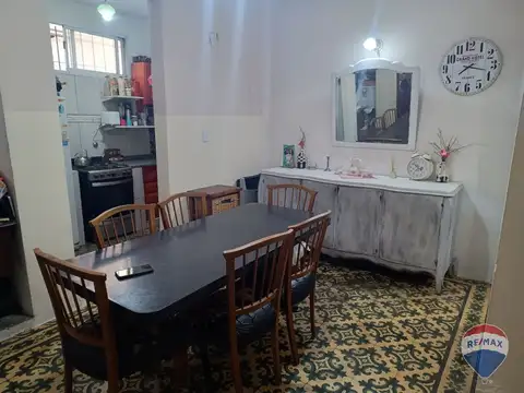 Depto Tipo Casa 4 ambientes con 2 baños