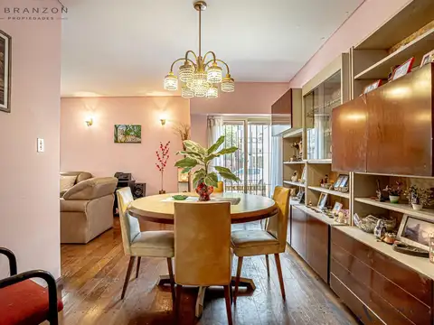 Casa 6 ambientes con 3 baños