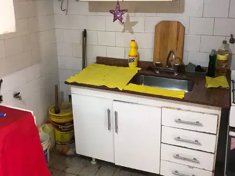 Depto Tipo Casa en Venta 50 años