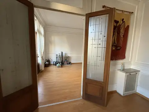 Departamento en Venta de 6 ambientes