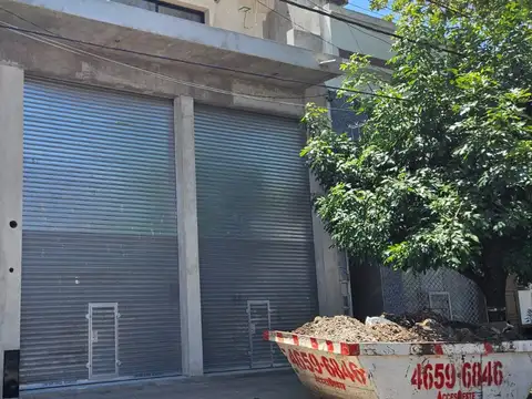 Local en Alquiler en El Palomar, $ 1.700.000