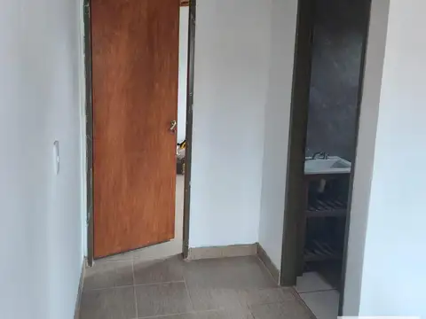 Casa en Alquiler - 1 Dormitorio 1 Baño - 28mts - La Plata