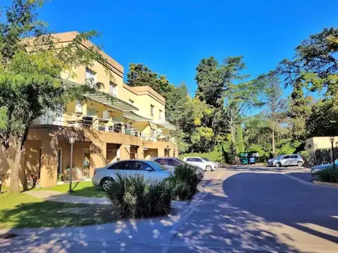 Departamento en Venta en Jardines De Saravi, USD 93.000