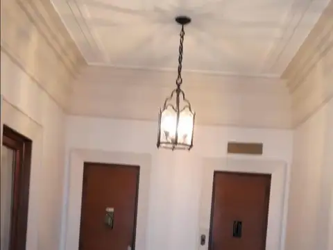 Paraguay 610 , Piso 1