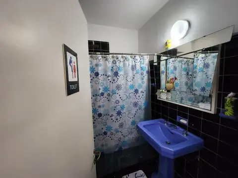 VENTA CASA 3AMBIENTES DON BOSCO COCHERA TERRAZA