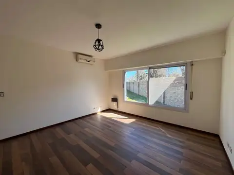 Casa en Venta en Funes, USD 239.000