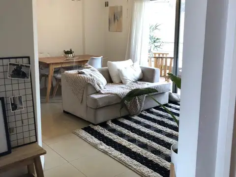 Departamento en Alquiler en Villa Ballester, $ 550.000