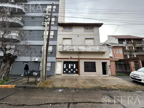 Venta PH 4 ambientes con balcón en Wilde