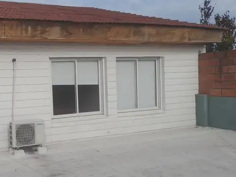 Intendente Camusso e/ Solís y Gaboto