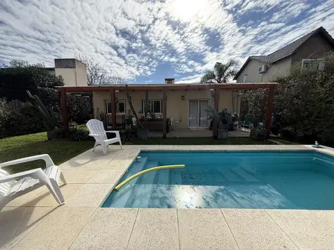 Casa en Venta en Jardines de Escobar, USD 125.000