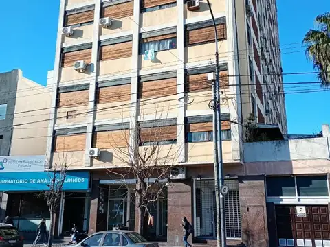 DEPARTAMENTO EN VENTA EN RAMOS MEJIA
