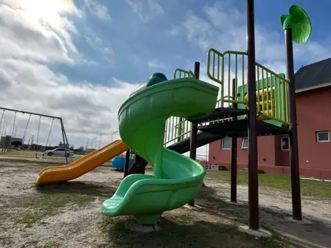 Terreno en Venta de 834,0 m2