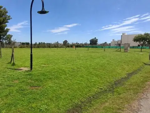 Venta Terreno Maschwitz Barrio El Ensueño lote 834 m²