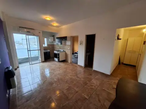 Departamento en Alquiler en Tablada, $ 450.000