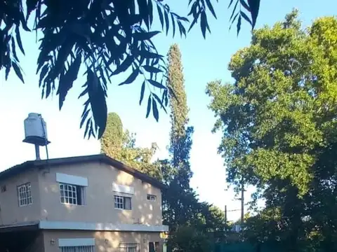 EXCELENTE CASA A METROS DE LA RUTA 6