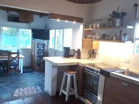 Casa en Venta con 4 cocheras