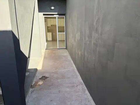 Departamento en Alquiler en Villa Lynch, $ 600.000
