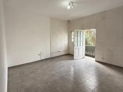 Oficina 3 ambientes con 1 baño