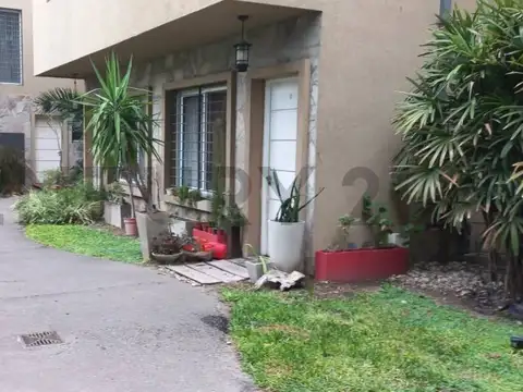 Venta Triplex Bella Vista Apto Credito