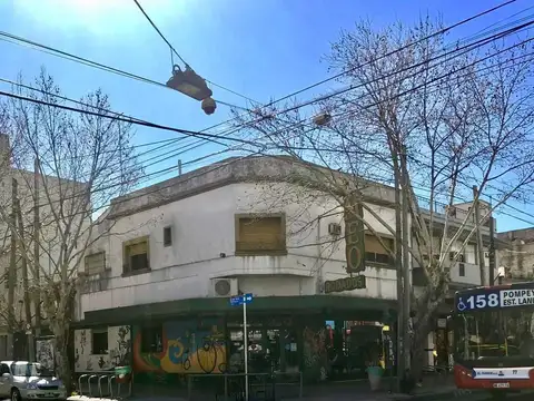 Local - Lanús Oeste