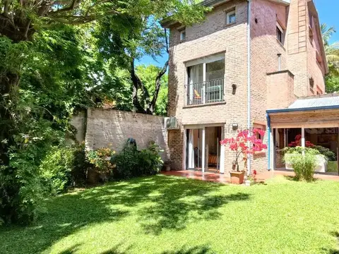Casa en Venta de 5 dormitorios