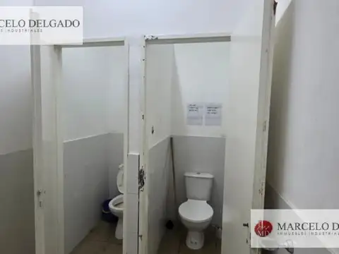 Depósito - Galpón de 302 m2. en Parque Patricios - ALQUILER