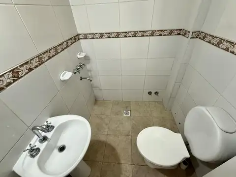 Depto Tipo Casa 3 ambientes con 1 baño