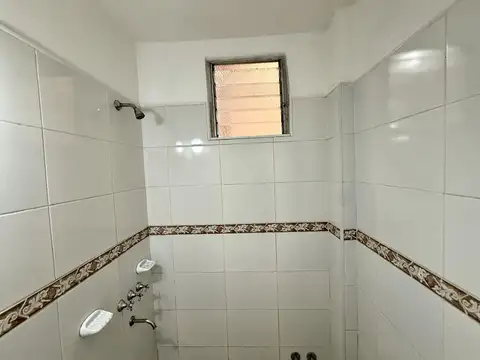 Depto Tipo Casa en Venta al Este