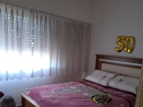 Depto Tipo Casa en Venta de 4 dormitorios