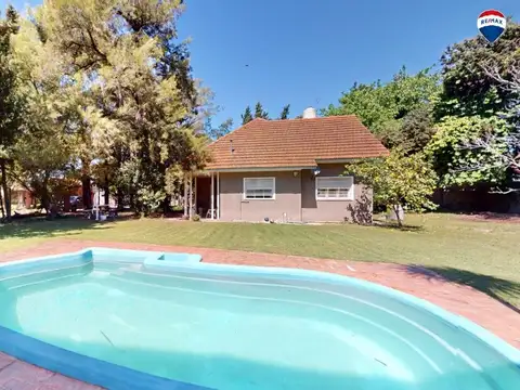 VENTA CASA QUINTA BOSQUES VARELA PILETA PARQUE