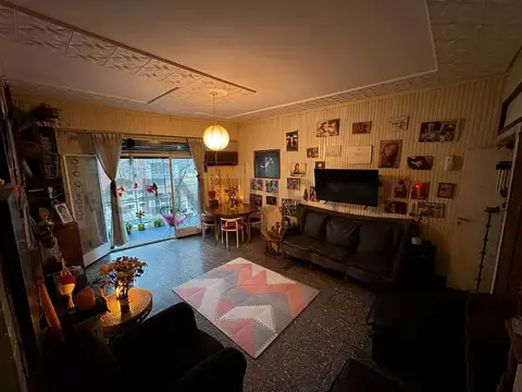 Lavalleja 600, Piso 1