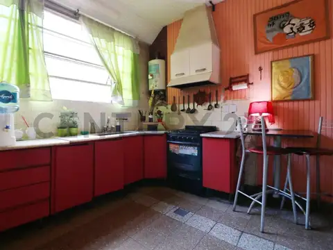 Departamento en Venta de 6 ambientes